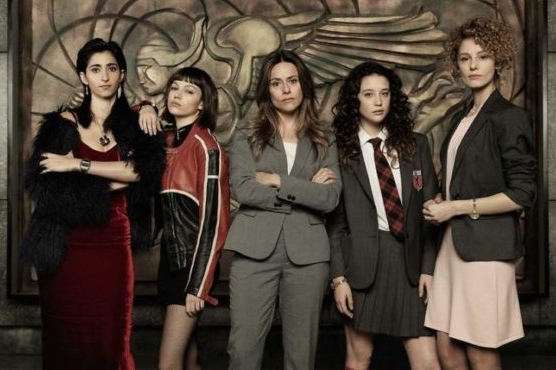 880x_chicas-papel-e1524604393435